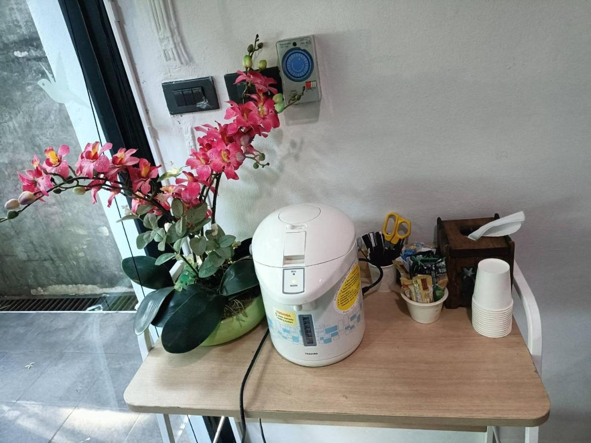 Soft Dormtel Jedyod ซอฟ ดอรมเทล 7 ยอด Hostel Chiang Mai Ngoại thất bức ảnh