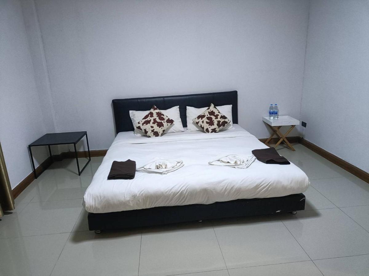 Soft Dormtel Jedyod ซอฟ ดอรมเทล 7 ยอด Hostel Chiang Mai Ngoại thất bức ảnh